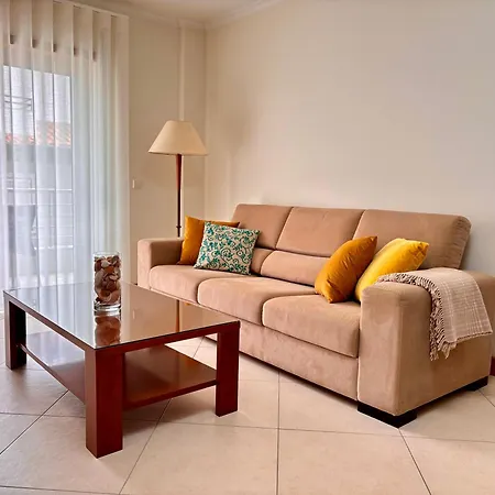 Apartamento Apart. T2- Pérola Do Marquês - *