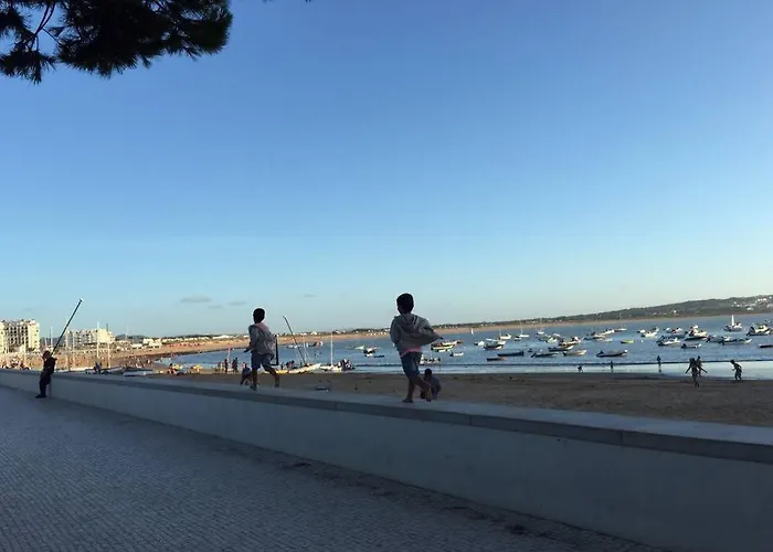 Apart. T2- Perola Do Marques - *